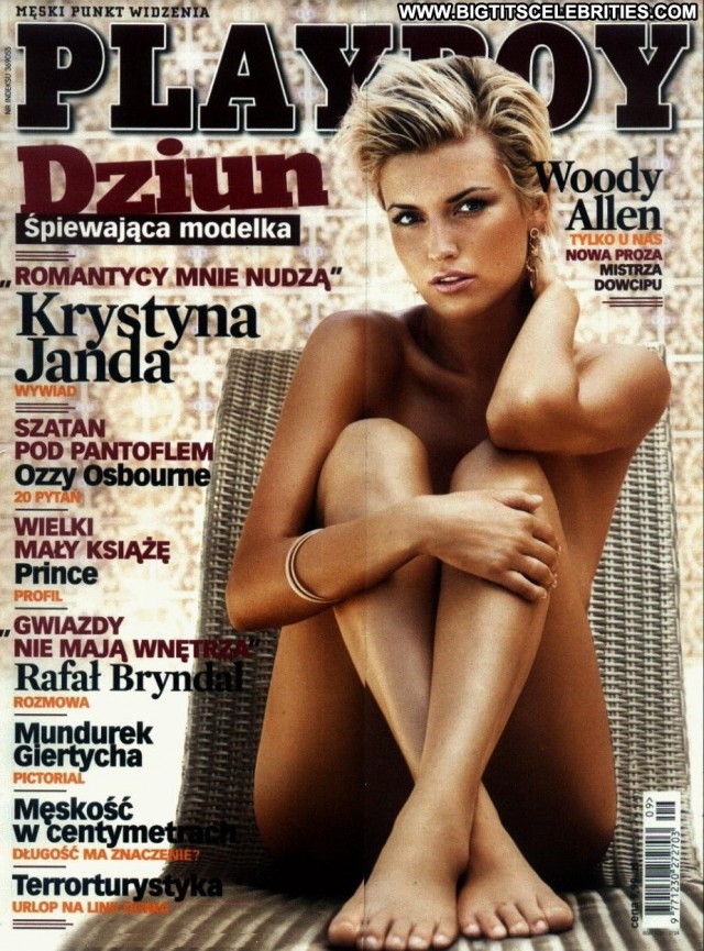 Magda Dziun Miscellaneous International Big Tits Singer Celebrity