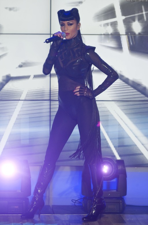 Nicole Scherzinger Celebrity Nice Stunning Gorgeous Straight Posing Hot Doll