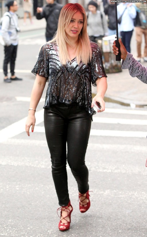 Hilary Duff Cute Sultry Hot Sensual Straight Sexy Nice Celebrity