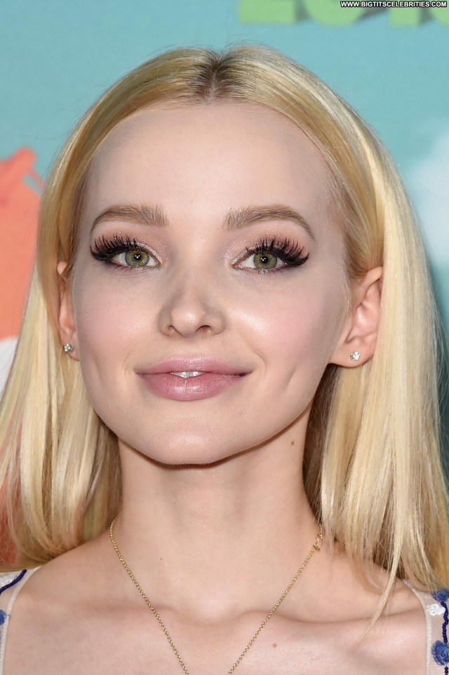 Dove Cameron Maxim Hot Awards Celebrity Sensual Sultry Doll Gorgeous