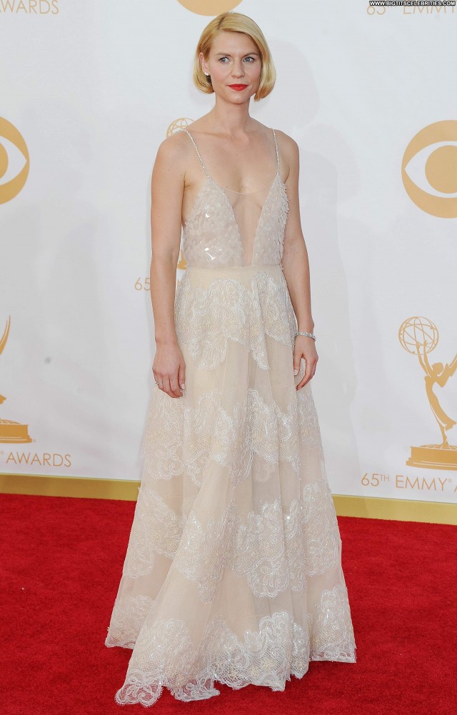 Claire Danes Primetime Emmy Awards Celebrity Posing Hot Pretty