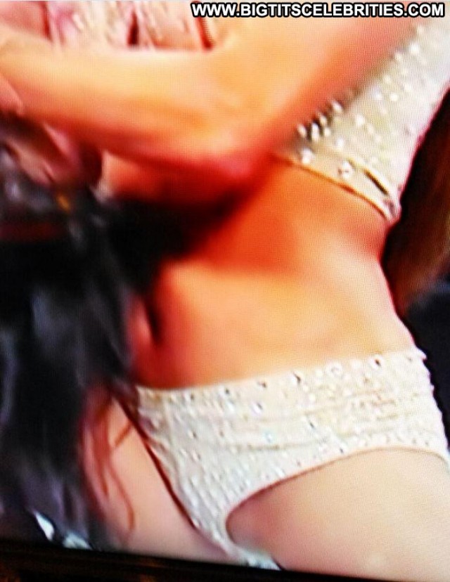 Nikki Bella Wwe Monday Night Raw Cute Big Tits Latina Video Vixen