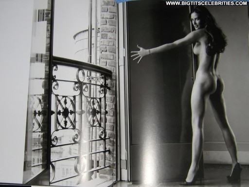 Demi Moore Sensual Posing Hot Celebrity Cute Straight Big Tits Brunette Pretty