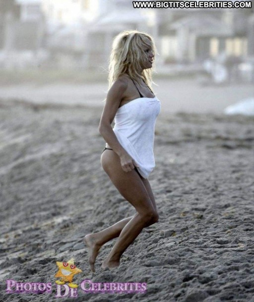 Pamela Anderson Celebrity Beautiful Blonde Nice Pretty Big Tits Straight Playmate