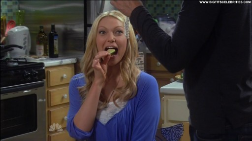 Laura Prepon Cute Posing Hot Straight Hot Sexy Celebrity Big Tits Stunning