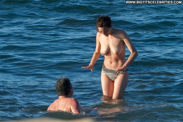 Marion Cotillard Beach Babes Big Tits Sexy International Brunette Hot