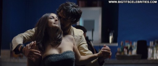 Monica Bellucci Straight Sexy International Big Tits Brunette Pretty Celebrity Hot