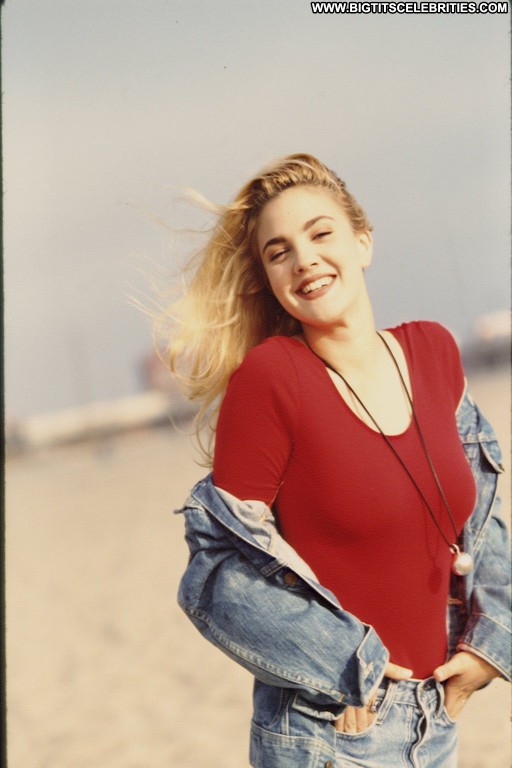 Drew Barrymore Hot Nice Pretty Celebrity Big Tits Blonde Straight Gorgeous