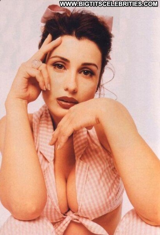 Claudia Koll International Celebrity Medium Tits Brunette Beautiful Sultry Cute Straight