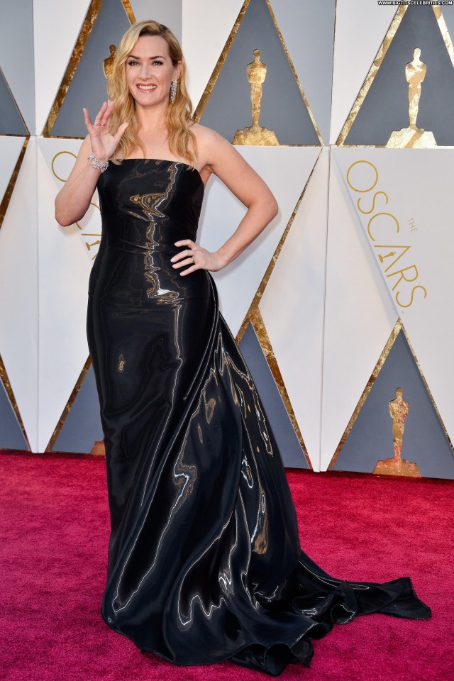 Kate Winslet Los Angeles Pretty Nice Awards Sensual Celebrity Posing