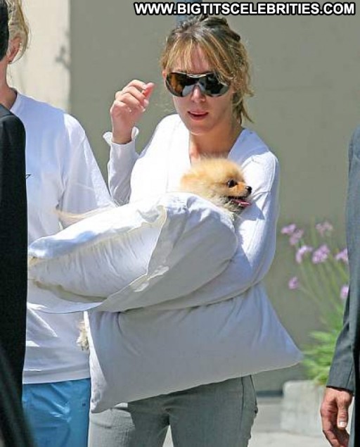 Hilary Duff Babe Beautiful Straight Posing Hot Celebrity