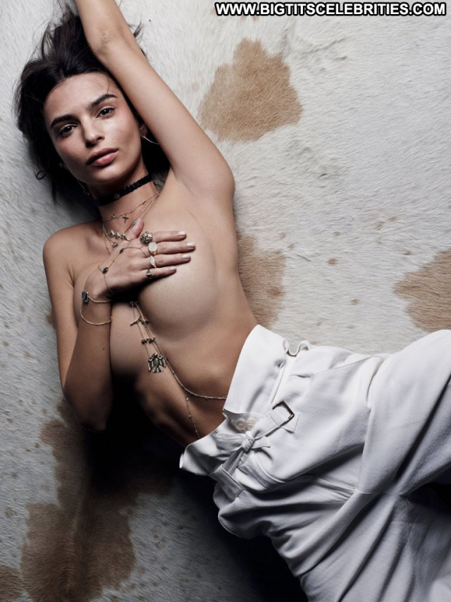Emily Ratajkowski Topless Photoshoot Beautiful Topless Posing Hot