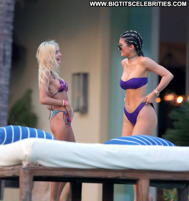 Kylie Jenner No Source  Candids Swimsuit Posing Hot Bikini Celebrity
