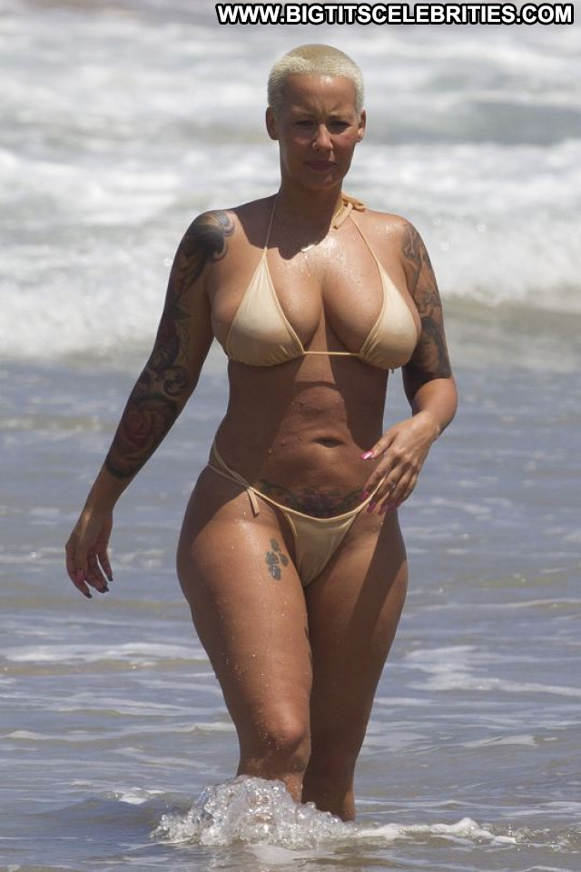 Amber Rose No Source Topless Posing Hot Candids Celebrity Babe