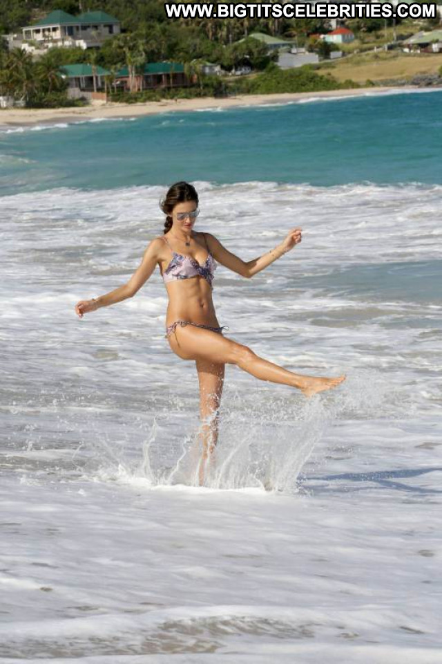 Alessandra Ambrosio No Source Beautiful Candids Babe Celebrity Bikini
