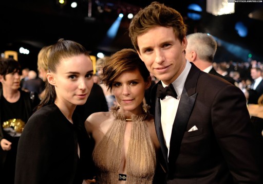 Rooney Mara Posing Hot Straight American Celebrity Babe Awards Sexy Beautiful