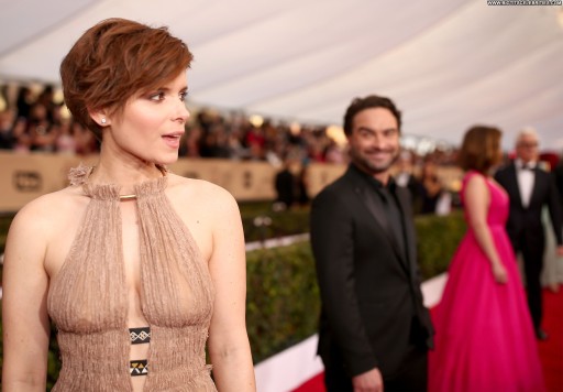 Rooney Mara Posing Hot Straight American Celebrity Babe Awards Sexy Beautiful