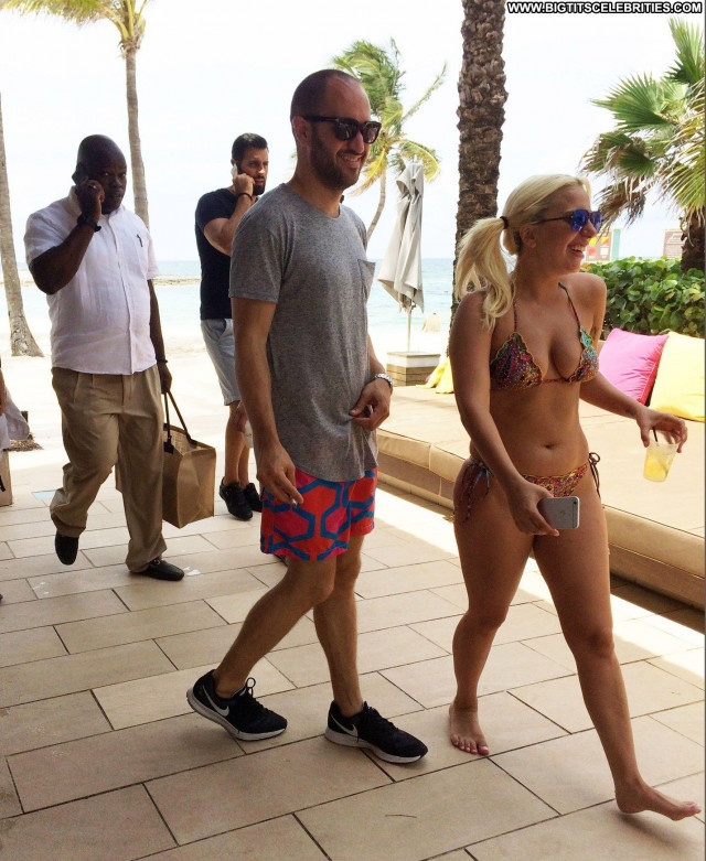 Lady Gaga Singer The Bahamas Bikini Celebrity Paparazzi Babe