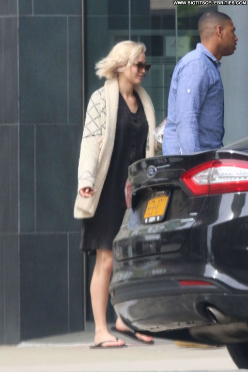 Jennifer Lawrence Celebrity Babe Beautiful Straight Posing Hot