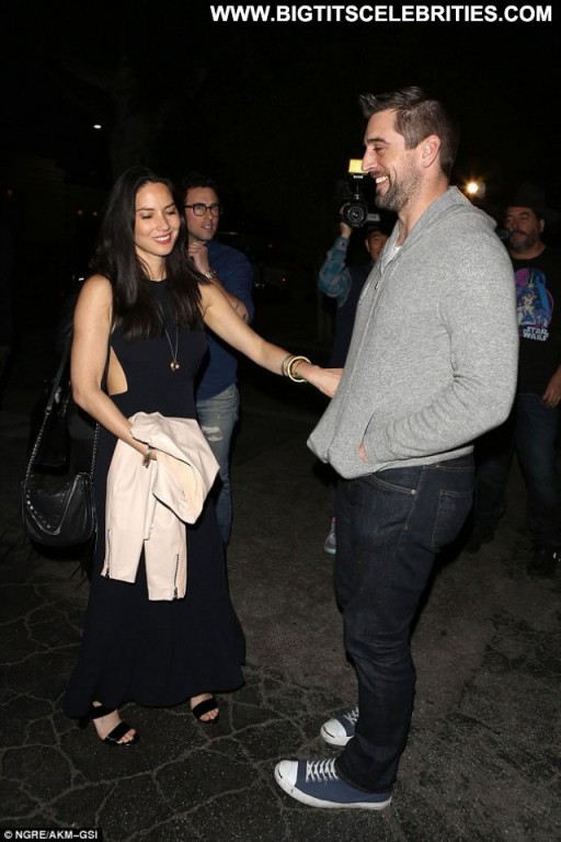 Olivia Munn Straight Posing Hot Beautiful Celebrity Babe