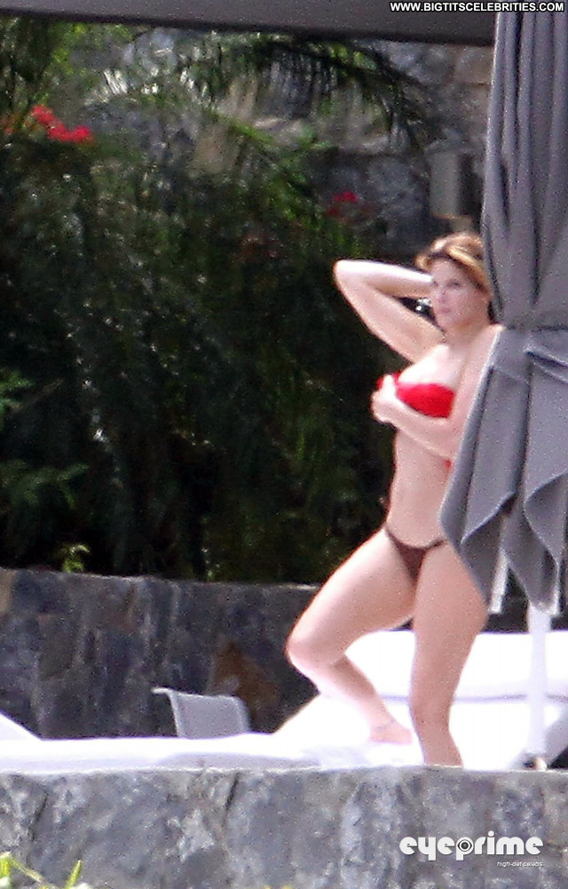 Stephanie Seymour Posing Hot Babe Topless Bikini Celebrity Beautiful