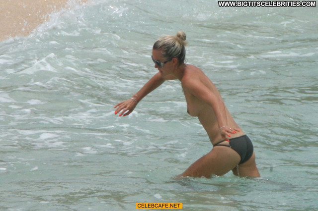Laeticia Hallyday No Source Beautiful Celebrity Posing Hot Topless