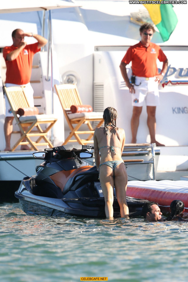 Joanna Krupa No Source Celebrity Babe Yacht Topless Beautiful Toples