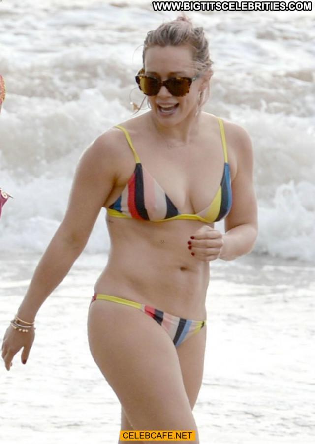 Hilary Duff No Source Beautiful Bikini Babe Beach Posing Hot Celebrity