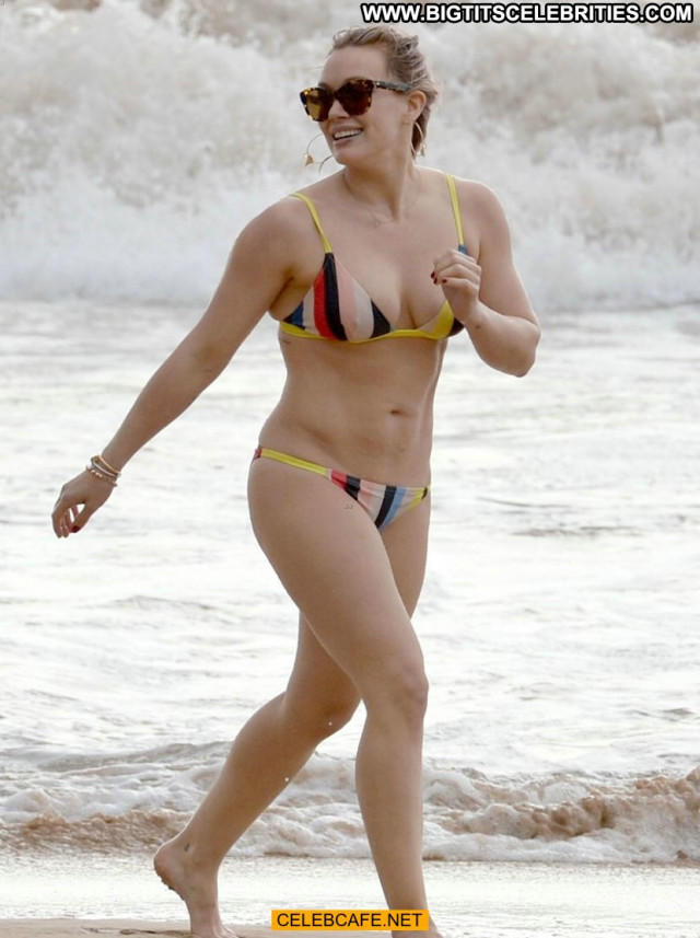 Hilary Duff No Source Bikini Posing Hot Celebrity Beach Beautiful Babe