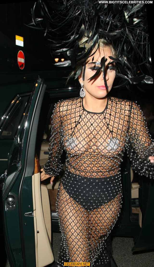 Lady Gaga No Source Pasties London Celebrity Posing Hot Beautiful