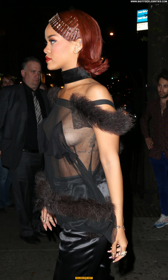 Rihanna No Source Party Babe Celebrity Posing Hot Wardrobe