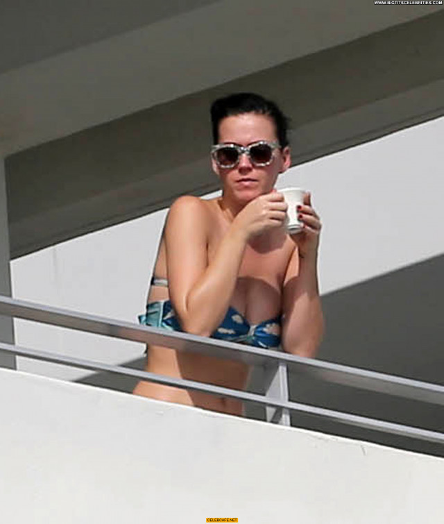 Katy Perry No Source Celebrity Hotel Posing Hot Babe Beautiful Bikini