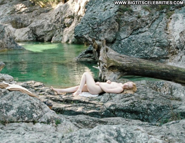 Sophie lowe nude