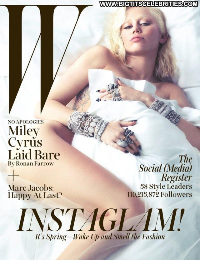 Miley Cyrus Vogue Germany Germany Photo Shoot Breasts Beautiful