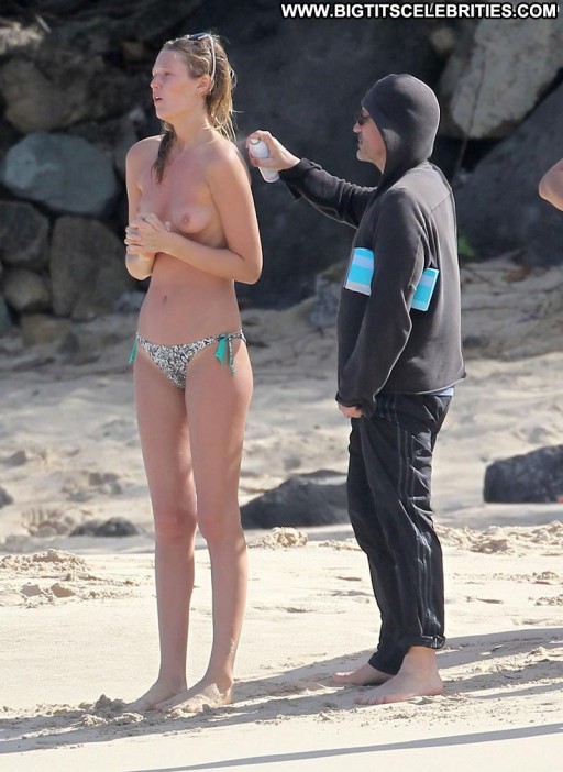 Toni Garrn Beach Bikini Fashion Straight German Topless Photoshoot Old Posing Hot Babe Jeans Toples Photo Shoot Breasts Beautiful Bar Celebrity