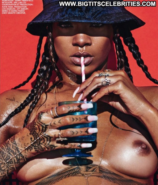 Rihanna Horny Facebook Celebrity Hot Live Perfect Babe Famous Straight Glamour Reality Bar Beautiful Hollywood Posing Hot Nude Amateur