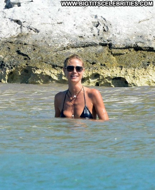 Heidi Klum Babe Beach Bar Celebrity Paparazzi Bikini Beautiful Straight Posing Hot