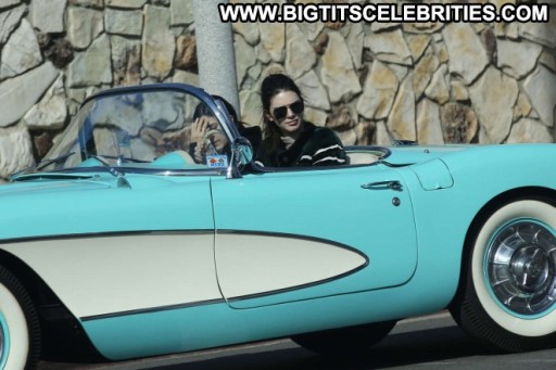 Kendall Jenner Posing Hot Los Angeles Beautiful Straight Angel Celebrity Paparazzi Babe