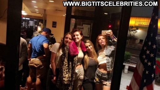 Bella Thorne Caucasian Celebrity Instagrammer Beautiful Blonde American Tweeter Female Adult Content Creator Babe Slim Body Straight Big Breasts Influencer