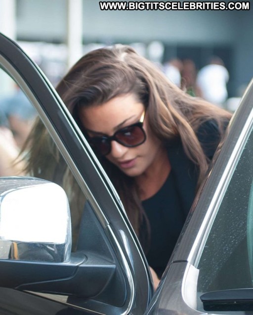 Lea Michele Babe Posing Hot New York Straight Paparazzi Celebrity Beautiful
