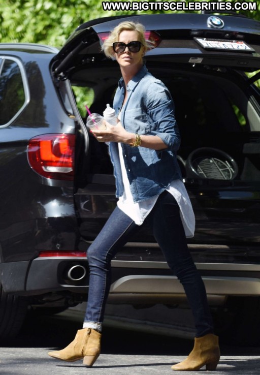 Charlize Theron Celebrity Paparazzi Jeans Beautiful Straight Babe Posing Hot