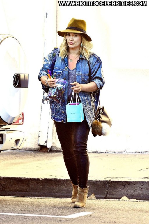 Hilary Duff Paparazzi Beautiful Posing Hot Straight Celebrity Shopping Babe