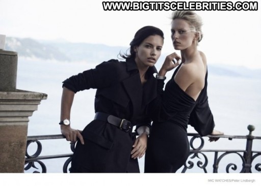 Adriana Lima Posing Hot Paparazzi Celebrity Straight Babe Beautiful