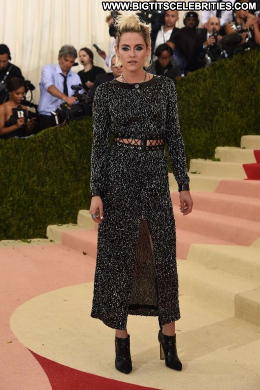 Kristen Stewart Beautiful Babe Posing Hot Nyc Paparazzi Straight Celebrity