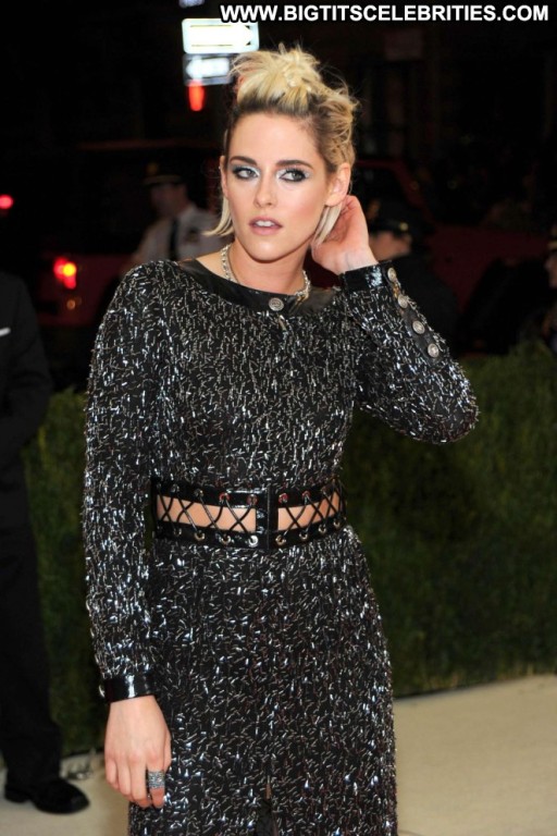 Kristen Stewart Beautiful Babe Posing Hot Nyc Paparazzi Straight Celebrity