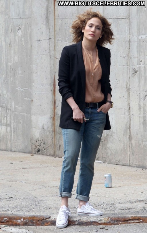 Jennifer Lopez Babe Posing Hot Straight Celebrity Beautiful Paparazzi