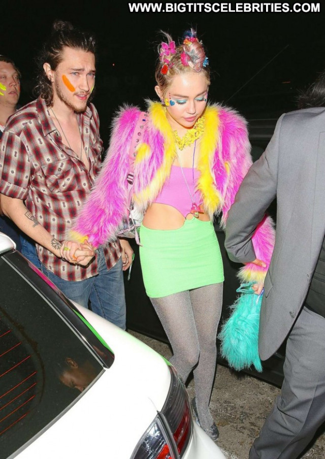 Miley Cyrus Los Angeles Celebrity Beautiful Los Angeles Paparazzi