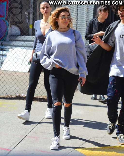 Chantel Jeffries Celebrity Beautiful Paparazzi Posing Hot Babe Straight