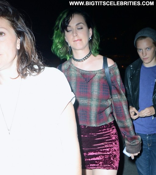 Katy Perry Straight Celebrity Beautiful Paparazzi Posing Hot Babe