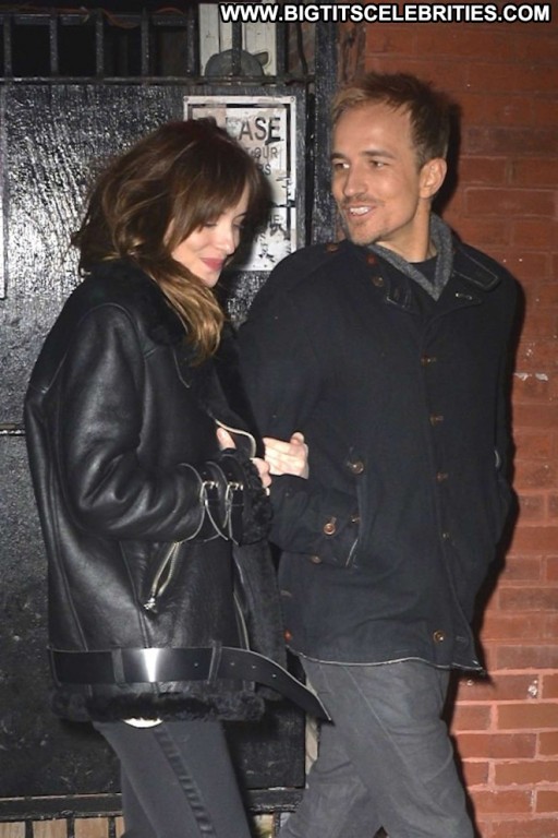 Dakota Johnson Posing Hot Paparazzi Celebrity Party Babe Beautiful Straight